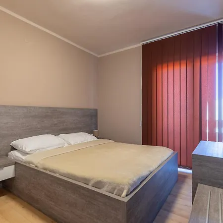Apartman Paradiso, No 1 Vir