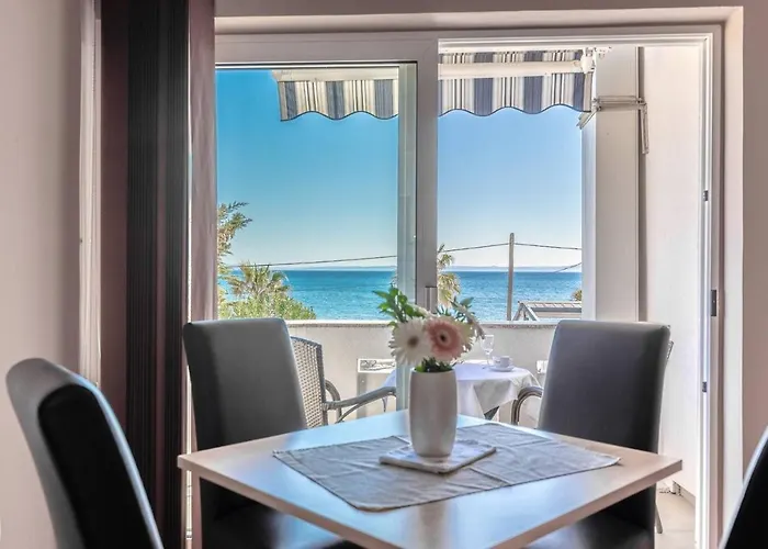 Apartament Paradiso, No 1 Vir